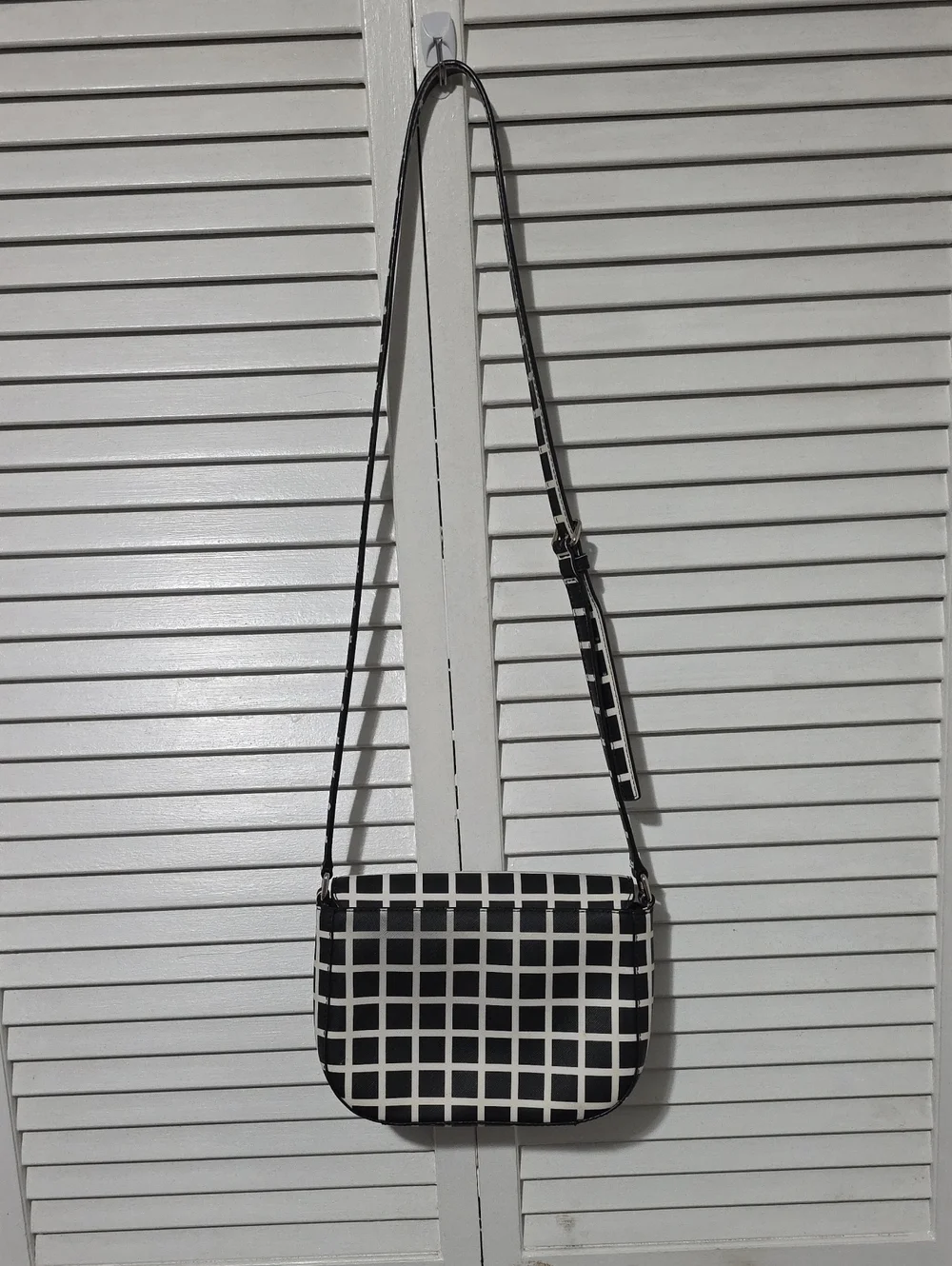 KATE SPADE LAUREL WAY CARSEN CROSSBODY BAG EXCELLENT USED CONDITION